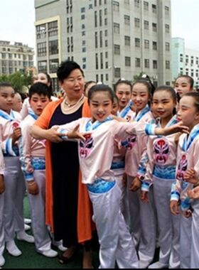 京剧脸谱表演服装儿童中小学生校园现代舞戏曲广播体操演出服装