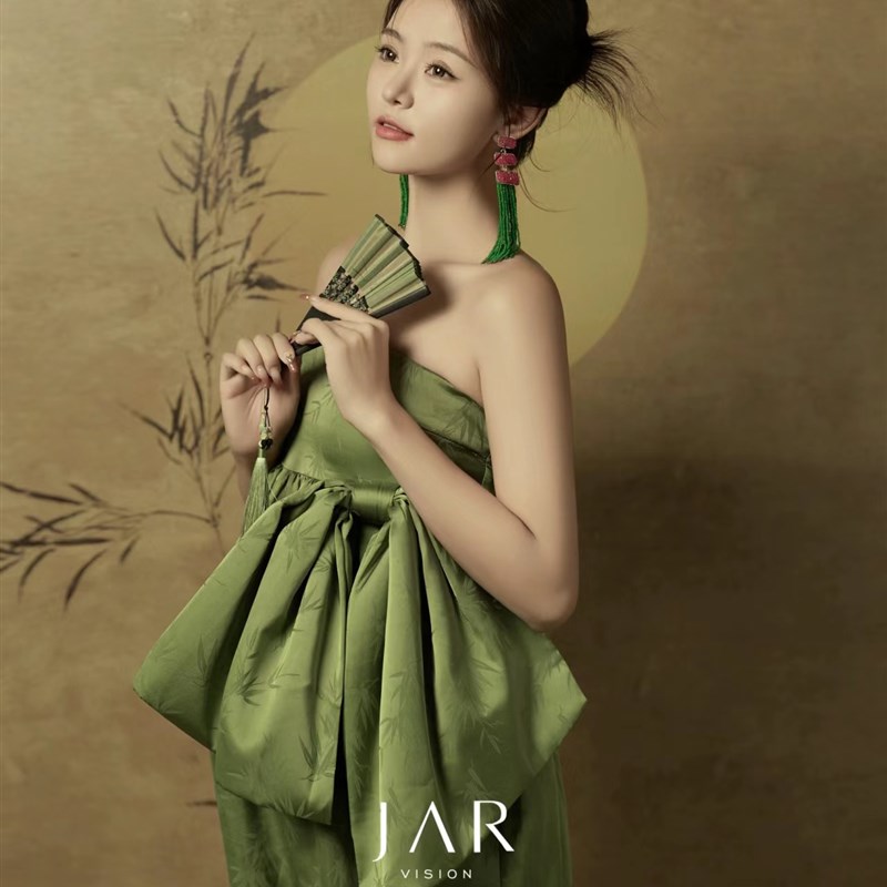 孕妇拍照服装影楼新款o法式复古油画风高级感抹胸长裙礼服艺术摄