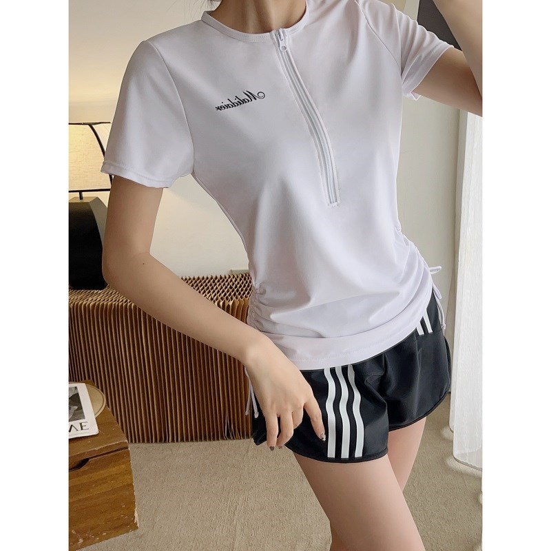 运动风分体泳衣i女2025新款宽松保守遮肚显瘦温泉度假游泳衣三件