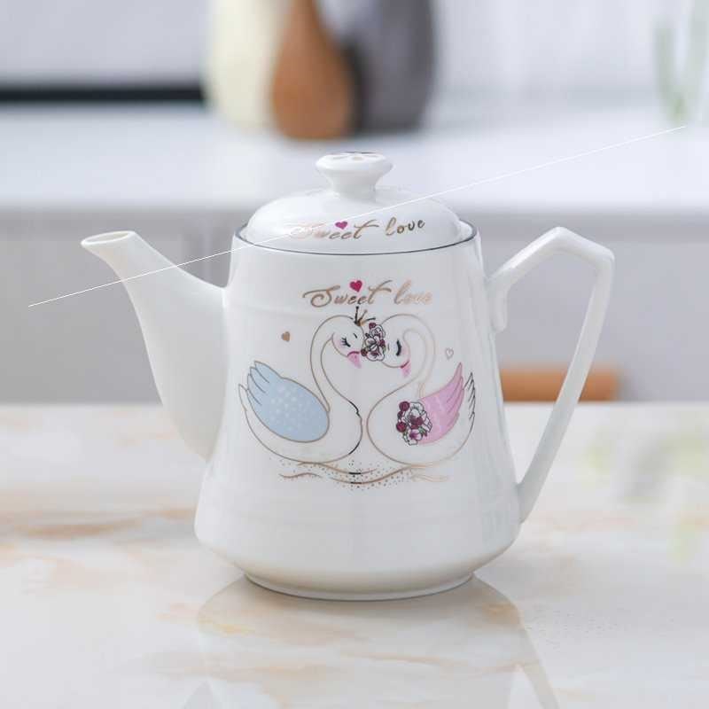 Postage free ceramic big teapot white large Qcapacity filter
