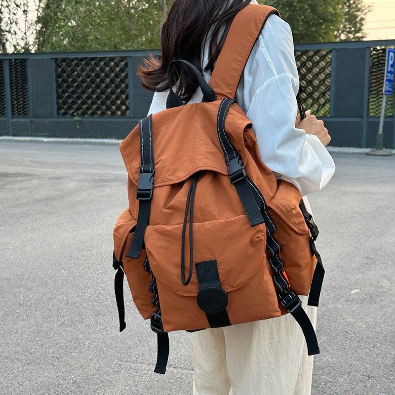 户外大容量防水轻便双肩包女2024新款旅行高颜值背包男大学生书包,箱包皮具/热销女包/男包,双肩背包,淘宝优惠券,粉丝福利购,淘宝优惠卷