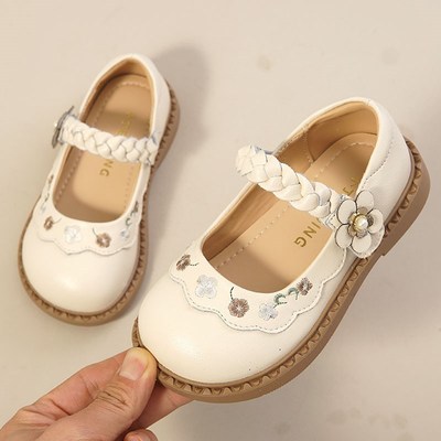 女童皮鞋绣花儿童鞋子2025春秋新款软底女孩汉服公主鞋小学生单鞋