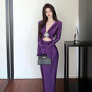 包臀连衣裙 年会紫色礼服裙高级感修身 法式 性感纯欲镂空V领喇叭袖