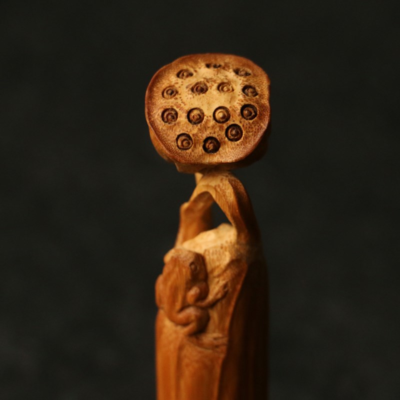 一物一拍精品名家刘卫强纯手工立体雕刻金蟾荷叶实心竹手把件玉竹