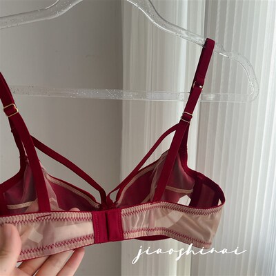 内衣女夏季薄款大胸显小胸夏天套装无海绵收副乳防下W垂超薄款文