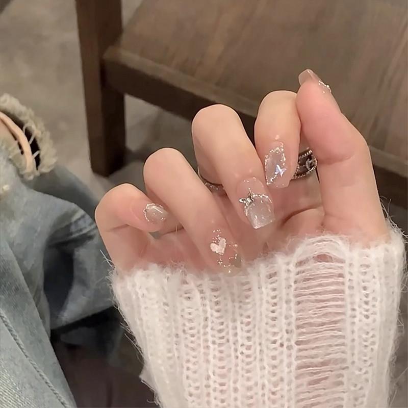 夏日新款显白冰透爆闪猫眼短款美甲成品手工定制穿戴甲防水可拆卸