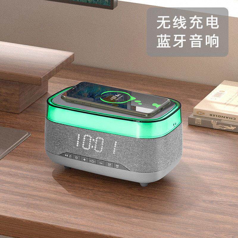 2025蓝牙音箱私模无线充LED时钟闹钟家用音响无线蓝牙音箱