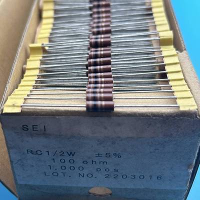 10个8元日本胶木军级SEI 1/2W 0.5W 100R 欧 5% 铜脚实芯碳质电阻