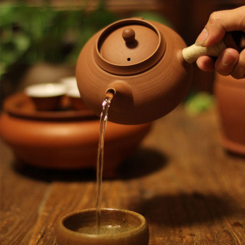 朱泥手拉砂铫纯手工侧把煮茶壶日式家用烧水泡茶粗陶岩泥壶防干烧