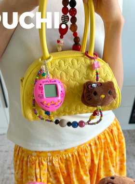 《C.Chic.黑皮Kitty宠物机》PUCHI.噗哧商店 手工黑皮KT甜酷包挂