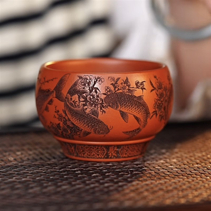 宜兴原矿紫砂茶杯管庆飞双层朱泥刻绘锦鲤紫砂缸杯大容量主人杯