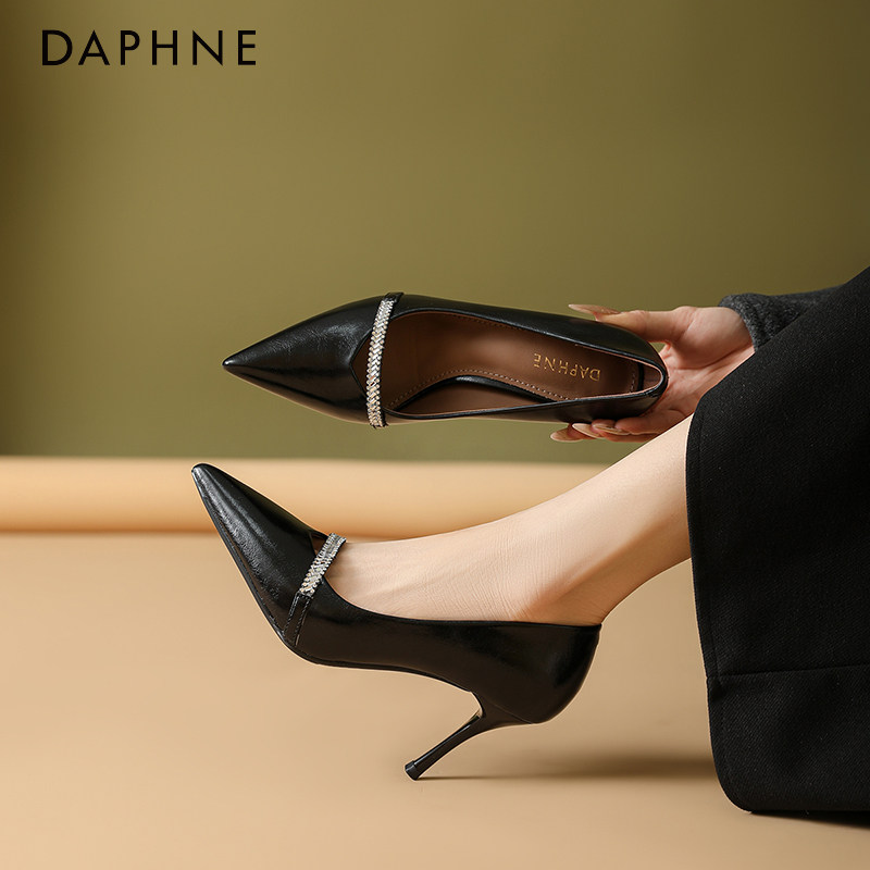 Daphne/达芙妮黑色尖头高跟鞋女款2026年新款细跟单鞋通勤不累脚