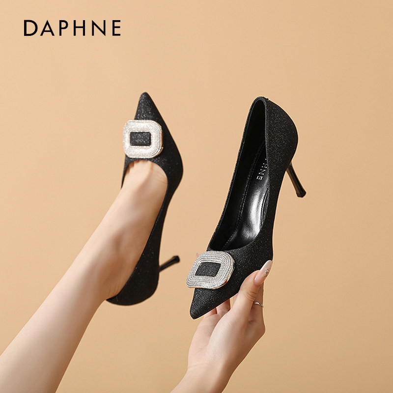 Daphne/达芙妮高跟鞋女款时装凉鞋