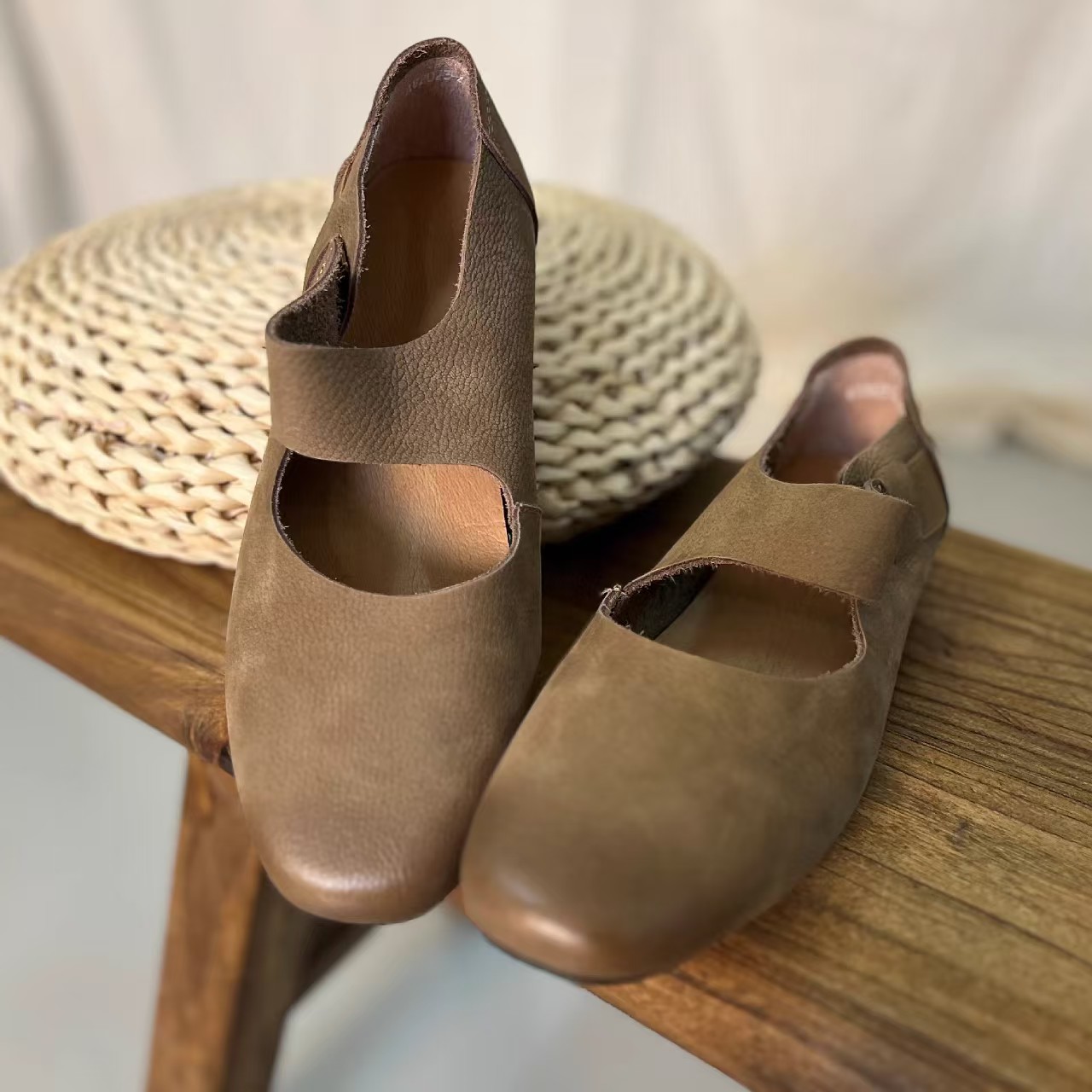 法式玛丽珍鞋芭蕾舞鞋女外穿复古擦色真皮平底鞋单鞋一脚蹬奶奶鞋