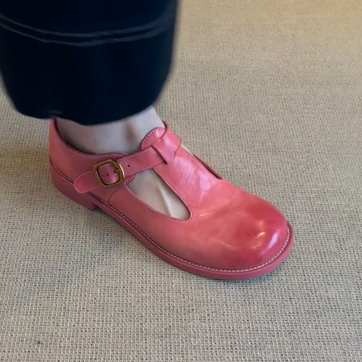 复古圆头粉色小皮鞋擦色玛丽珍鞋