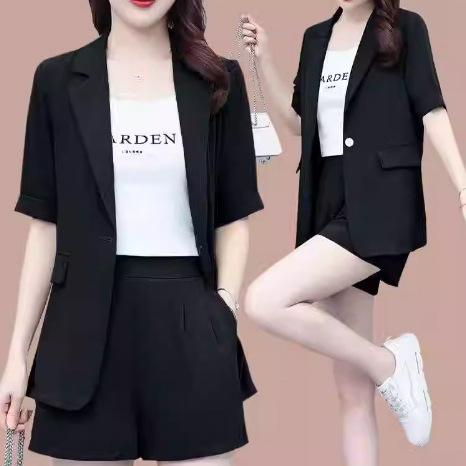 大码女装时尚炸街牛果绿色西装服套装夏装胖mm显瘦遮肉短裤两件套