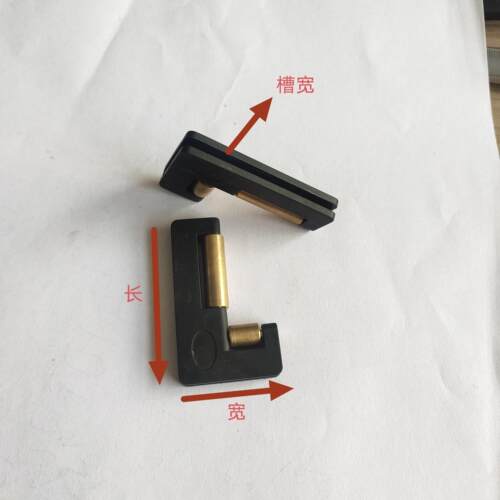 滑轮钢板防护罩一字铁架滑轮加工中心护板尼龙滑块机床滚轮支撑轮