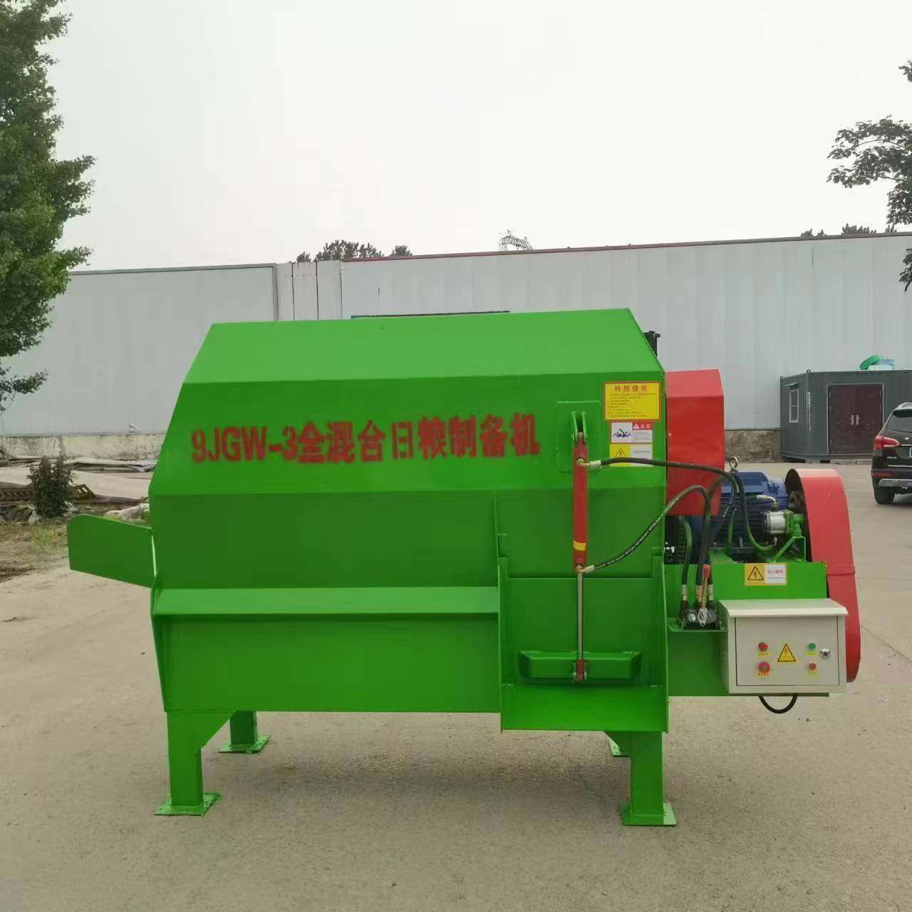 卧式搅拌饲料机立式精饲料搅拌机全混合日粮制备机TMR