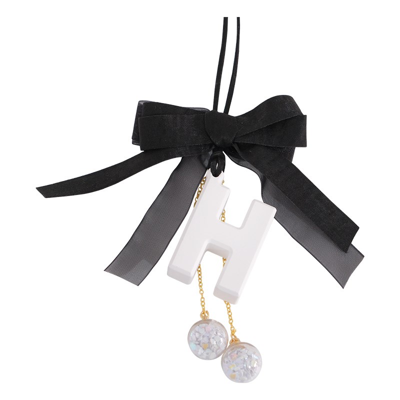 定制字母车载香薰挂件扩香石香氛汽车挂饰车内后视镜吊坠创意礼物