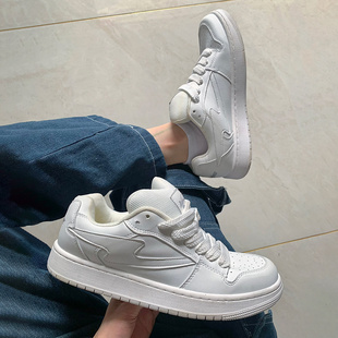 TINMUU于文文同款天牧闪电狂潮高街学院时尚刺绣增高休闲板鞋情侣