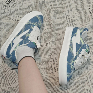 男女款 刺绣增高炸街面包板鞋 闪电狂潮学生时尚 TINMUU天牧网红同款