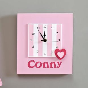 儿童房挂钟墙面装饰钟表木质爱心粉色静音机芯样板间家装实用挂件