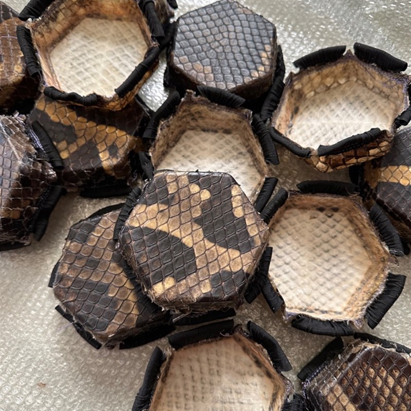 (可选皮)二胡蒙皮 蟒蛇皮 六角二胡蟒皮 琴皮 尾巴皮(偏厚)