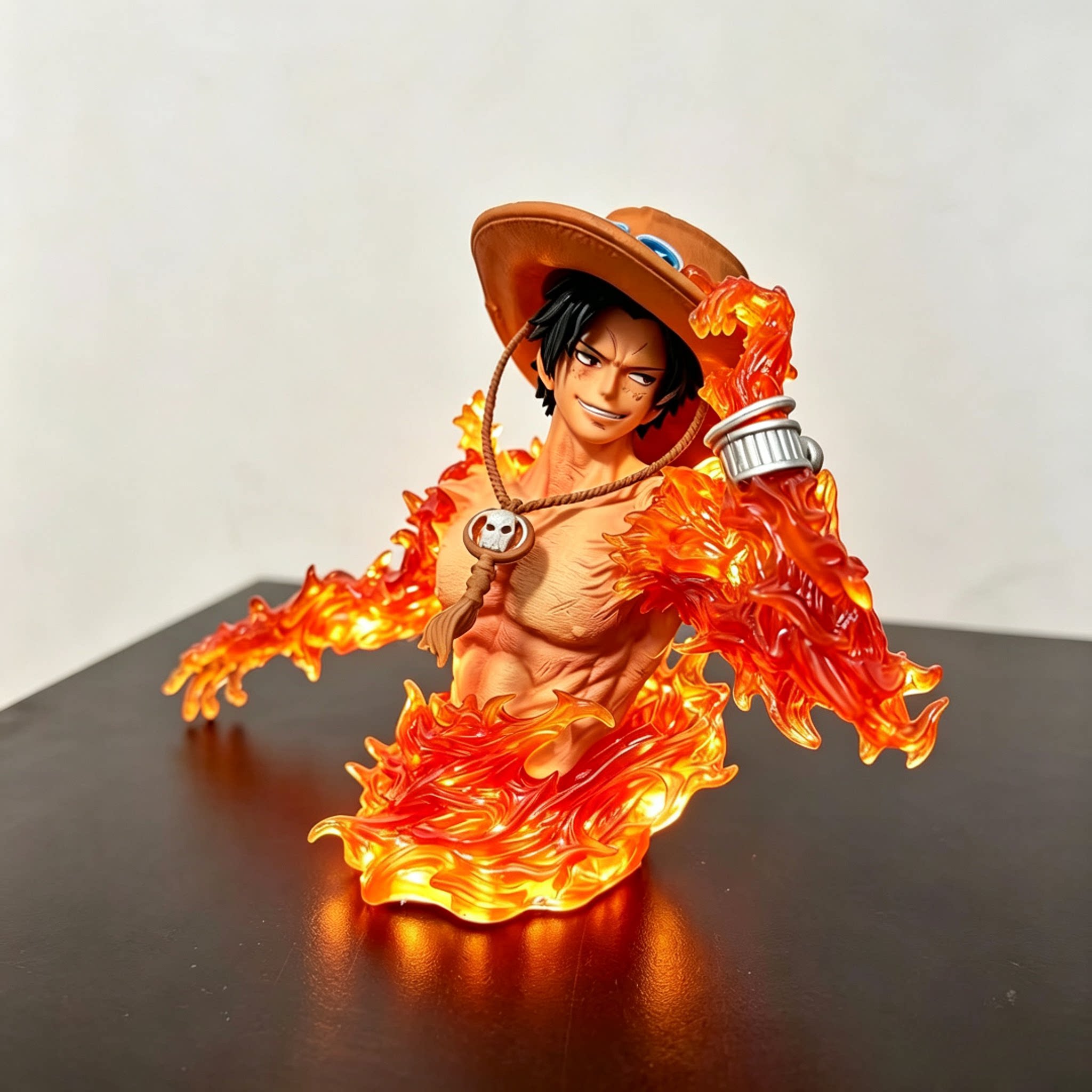 海贼王手办半身像艾斯手办海贼王摆件艾斯摆件动漫手办模型摆件