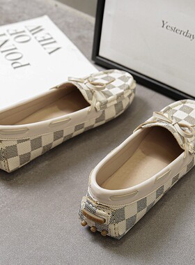 皮面豆豆鞋女春秋2l021新款瓢鞋百搭软底孕妇浅口休闲四季平底单