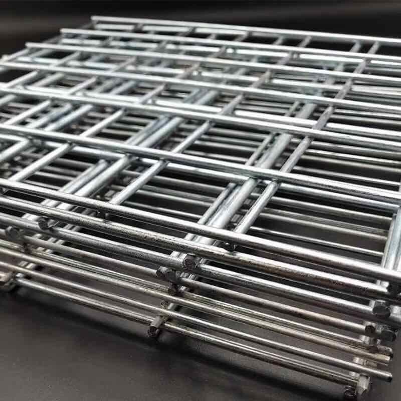 镀锌铁丝网电焊网片建筑网格养殖围栏网装饰网隔离网防护网狗笼网