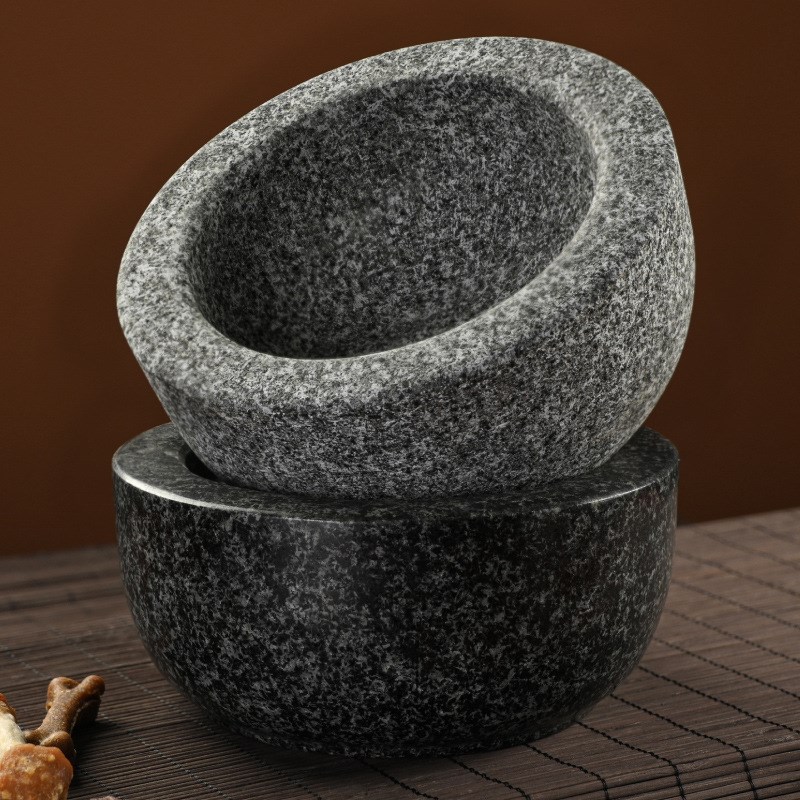扒拉不动的猫碗狗盆石头碗宠物食盆黑石宠物食盆