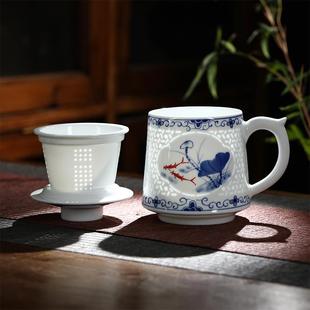 景德镇手绘青花玲珑瓷茶杯大号带盖过滤家用陶瓷中式 点星 办公杯
