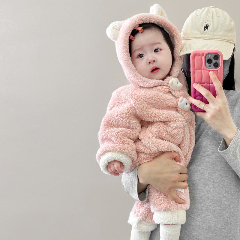 宝宝冬装可e爱加绒连帽爬服超萌婴儿服公主保暖连身衣冬季外出抱