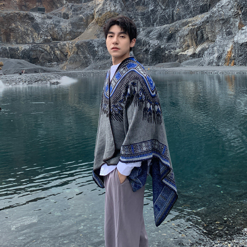 情侣款民族风开叉大披肩新t疆西藏旅游披风男女大西北拍照保暖斗