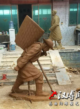 藏族人物雕塑泥塑模型雕塑玻璃钢雕塑制作户外摆放马帮人物雕塑