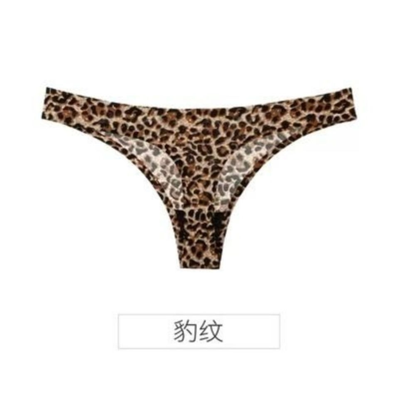 隐形感豹纹美臀性情趣无痕