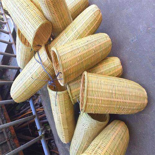 竹编簸箕制品手工漏斗织家