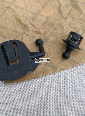 适用新迈腾B8L高七GTI途观帕萨特三代EA888 发动机上护板球头支架