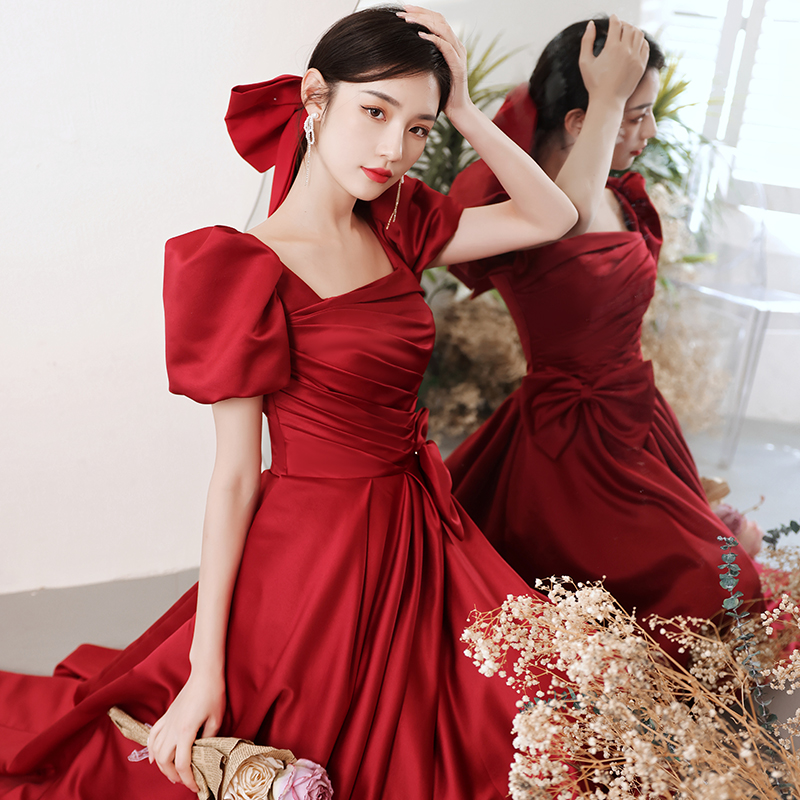 敬酒服新娘2021新款夏季遮手臂订婚连衣裙酒红色礼服小个子中长款