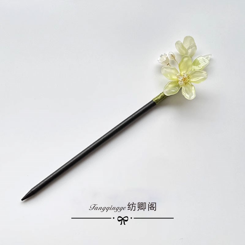 古风头饰桃花琉璃花朵木质发簪汉服旗袍簪子高级感百搭中式发钗