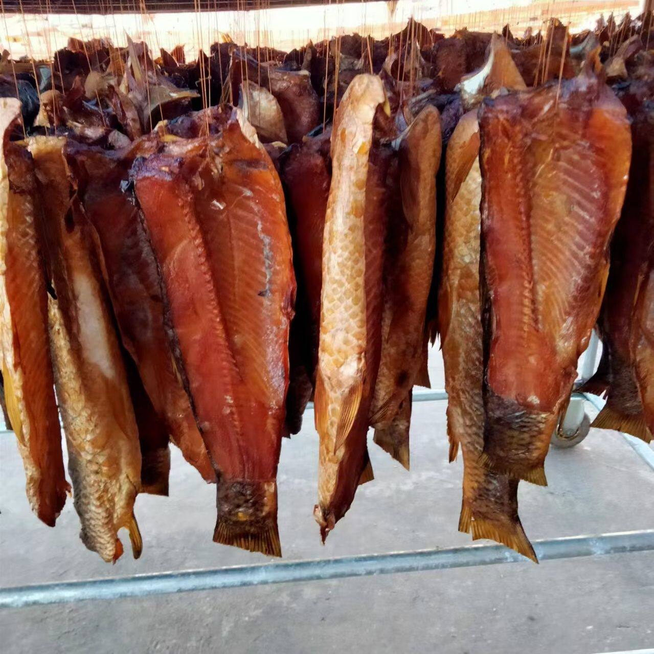 熏鱼腊鱼块湖南特产腊鱼干柴火烟熏腊鱼块农家自制批发