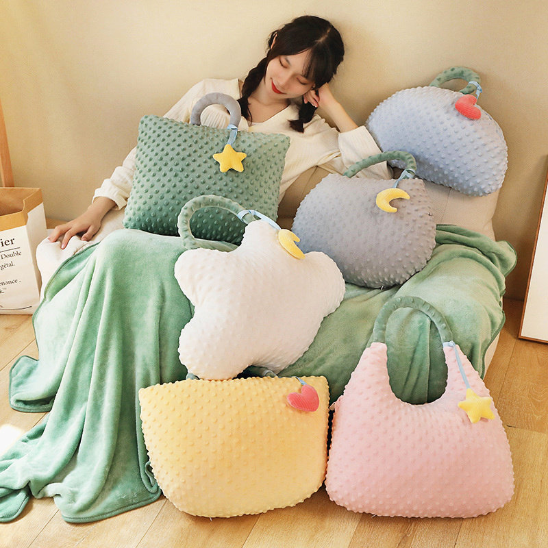 豆豆绒抱枕被子两用午睡枕头折叠毯子二合一女生午休车载可收纳包,居家布艺,抱枕被,淘宝优惠券,粉丝福利购,淘宝优惠卷