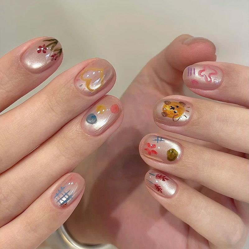 夏日可爱风水彩涂鸦小狗童趣玻璃珠短款美甲成品手工定制穿戴甲