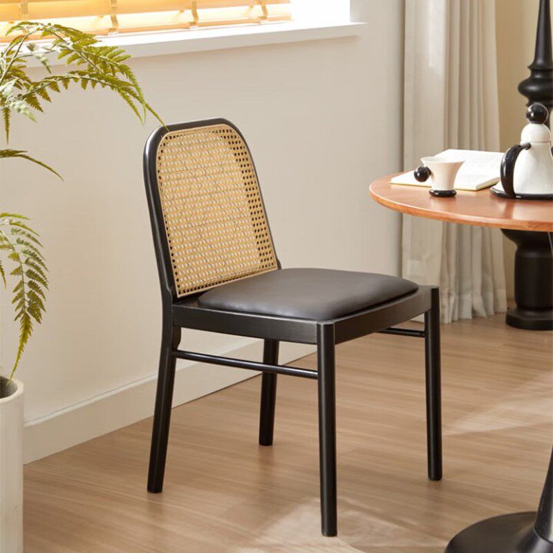 北欧实木藤编餐椅日式复古软包椅子侘寂风休闲椅子家用书房靠背椅