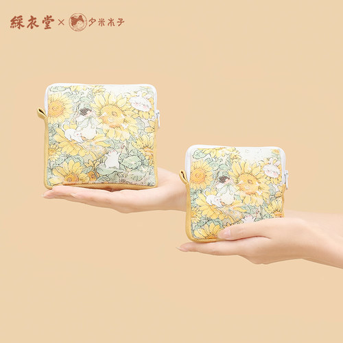 彩衣堂x夕米木子 国风爱猫咪零钱包学生收纳小包卫生姨妈巾包女