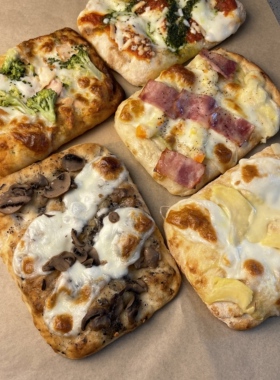 罗马披萨佛卡夏匹萨手工意式空气炸锅加热即食玛格丽特蘑菇松露