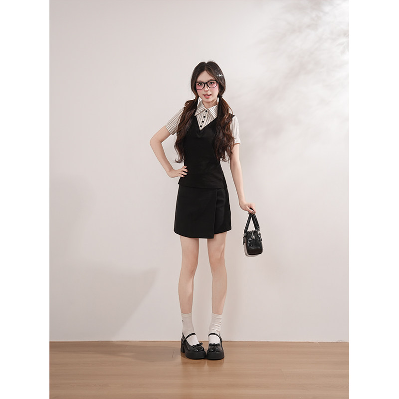 月岛少女 miu系假两件polo领衬衣学院风上衣+不规则半裙两件套