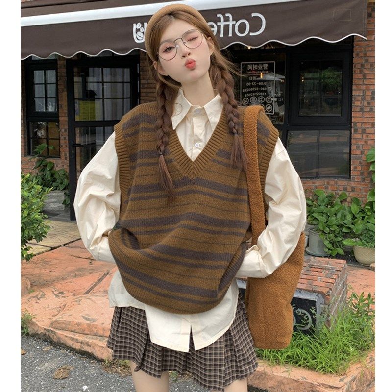 大码女装2024胖mm秋冬时尚叠穿三件套学院风条纹针织马甲百搭衬衫,女装/女士精品,大码套装,淘宝优惠券,粉丝福利购,淘宝优惠卷