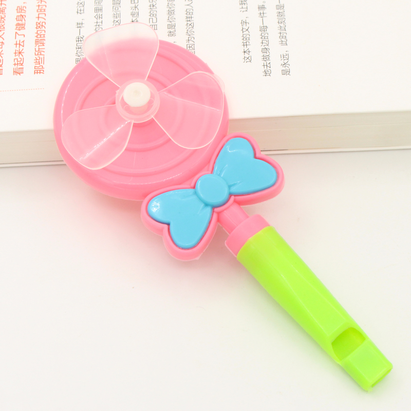 卡通笑脸儿童口哨风车发光哨子玩具足球喇叭微商地推引流小礼品