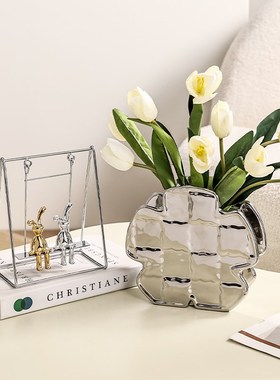 办公室工位桌面装饰治愈系解压荡秋千小摆件客厅房间创意家居饰品